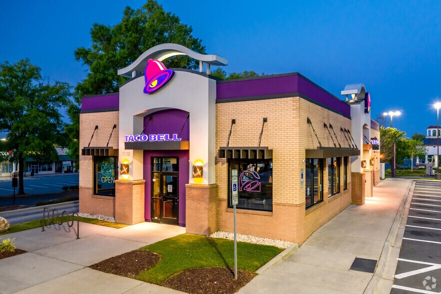 More Photos Of 3333-3351 Pineville Matthews Rd, Charlotte Unknown For Lease