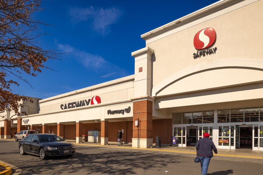 Primary Photo Of 1 Swan Creek Rd, Fort Washington Unknown For Lease