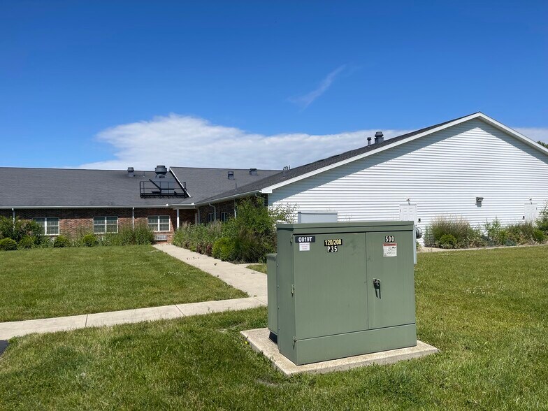 More Photos Of 1069 Klotz Rd, Bowling Green Medical For Lease