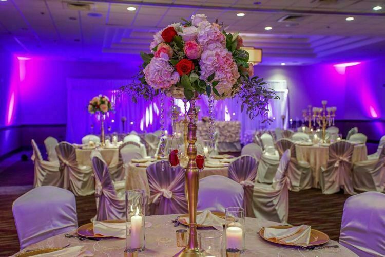 More Photos Of 28100 Franklin Rd, Southfield Hotel For Sale