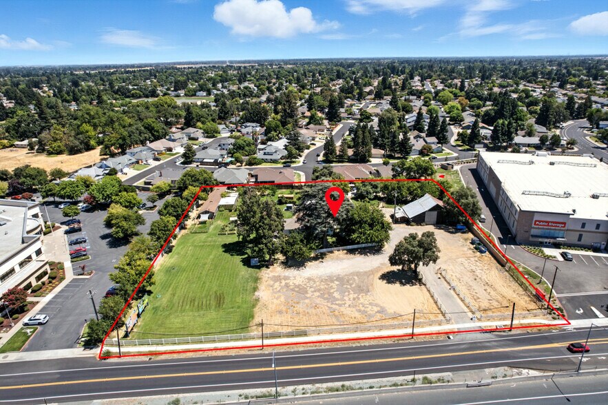 More Photos Of 9455 E Stockton Blvd, Elk Grove Specialty For Sale