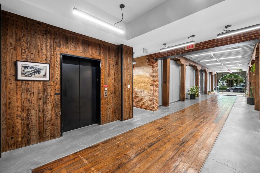 More Photos Of 1820 Lancaster St, Baltimore Coworking Space