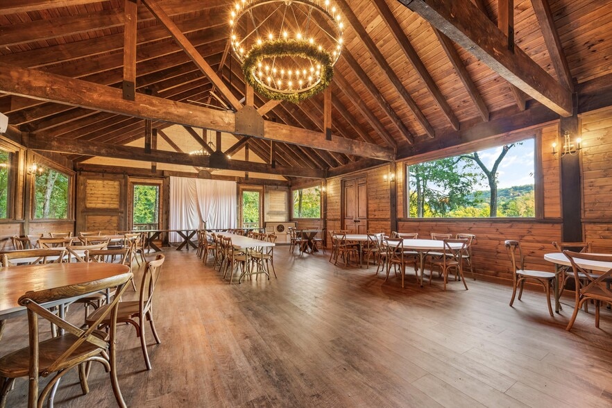 More Photos Of 4201 Pleasant Valley Rd, Union Grove Restaurant For Sale