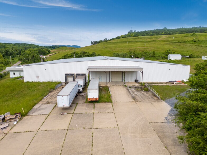More Photos Of 1190 Old Asheville Hwy, Newport Warehouse For Sale