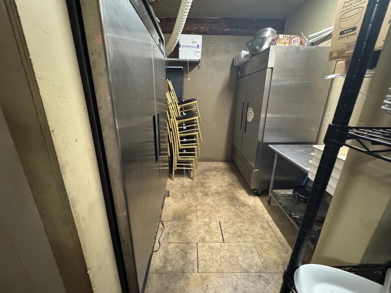 More Photos Of 513-519 Germantown Pike, Lafayette Hill Storefront For Lease