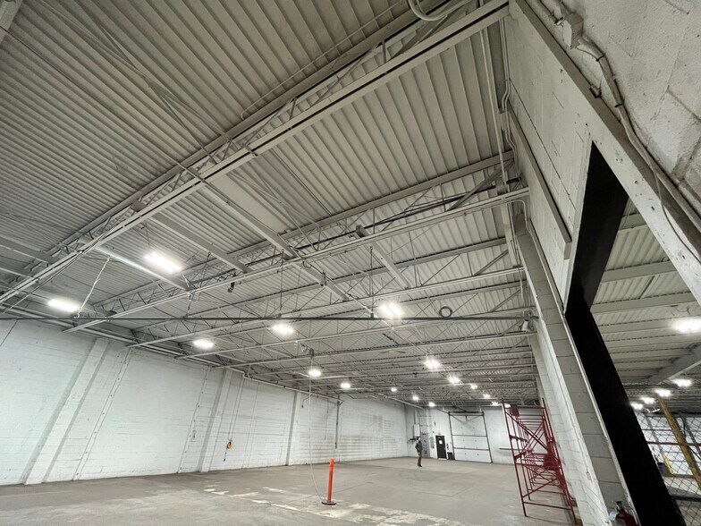 More Photos Of 3443 Military St, Port Huron Warehouse For Sale