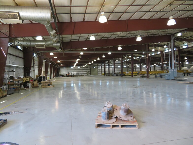 More Photos Of 841 21 1/2 Rd, Grand Junction Warehouse For Lease