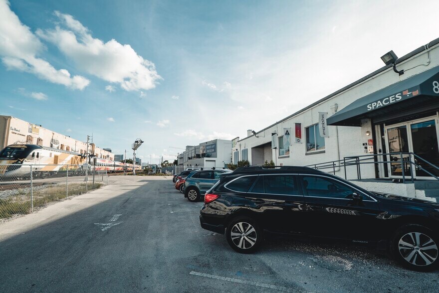 More Photos Of 85-100 NE 27th St, Miami Office For Sale