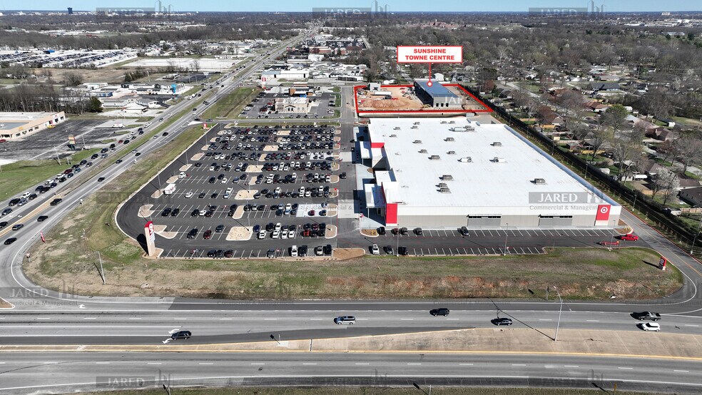 More Photos Of 3444 W Sunshine St, Springfield Storefront For Lease