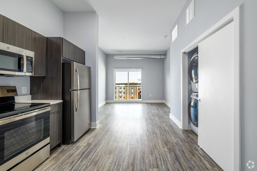 More Photos Of 25 Barbrick Ave SW, Concord Apartments For Lease