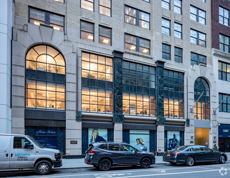 More Photos Of 11 E 44th St, New York Office For Lease