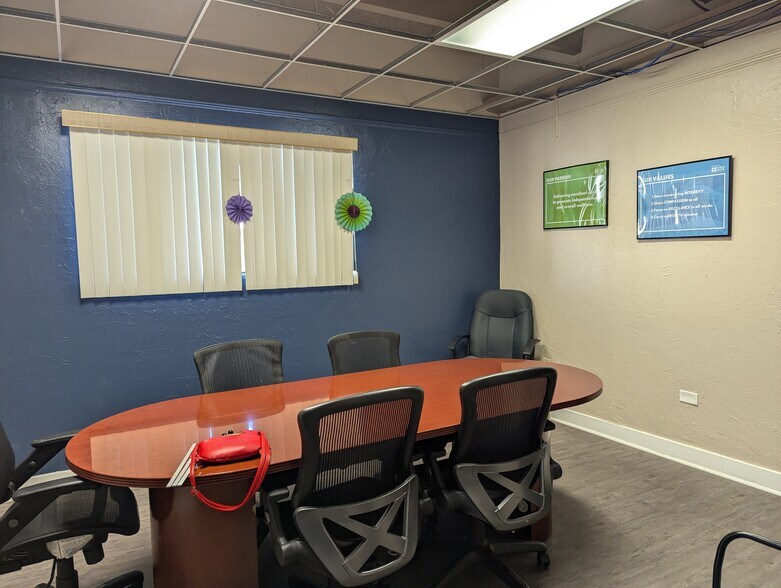 More Photos Of 1504 South St, Leesburg Medical For Sale