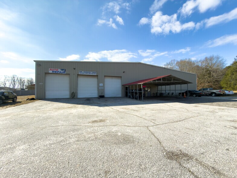 More Photos Of 2861 Fork Shoals Rd, Piedmont Warehouse For Sale