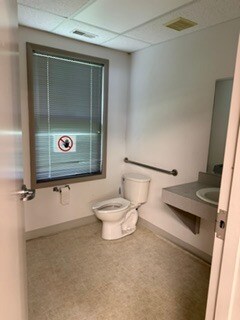 More Photos Of 4050 Britt Farm Dr, Lafayette Office For Lease