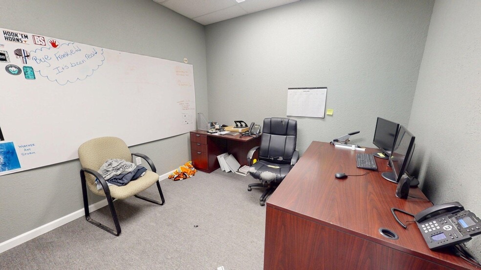 More Photos Of 100 Precision, Buda Warehouse For Lease
