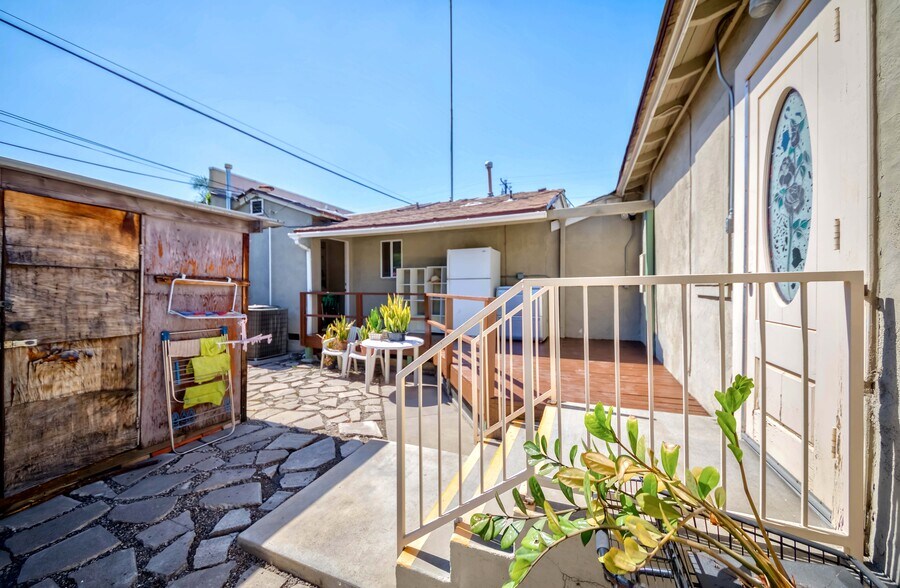 More Photos Of 1555 W Commonwealth Ave, Fullerton Office For Lease