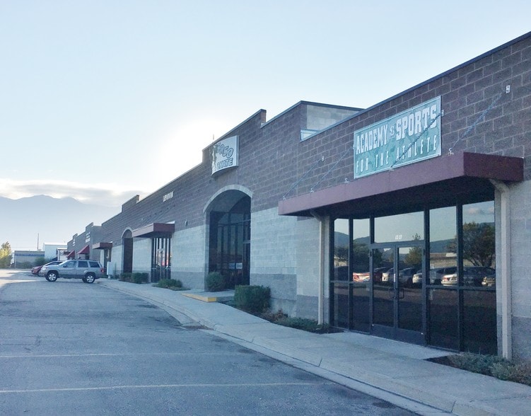 More Photos Of 1565 W Hill Field Rd, Layton Showroom For Lease