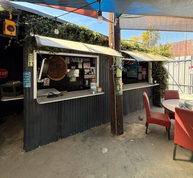 More Photos Of 3461 E 26th St, Los Angeles Manufacturing For Sale