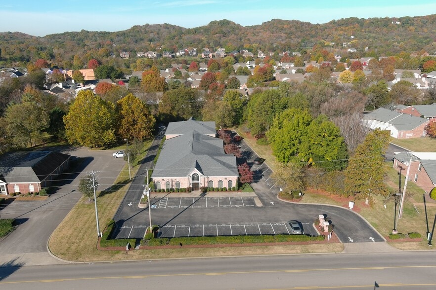 More Photos Of 1881 General George Patton Dr, Franklin Office For Lease
