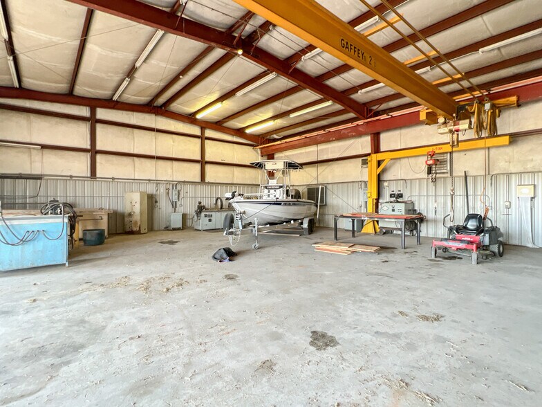 More Photos Of 2156 Denley Rd, Houma Warehouse For Sale