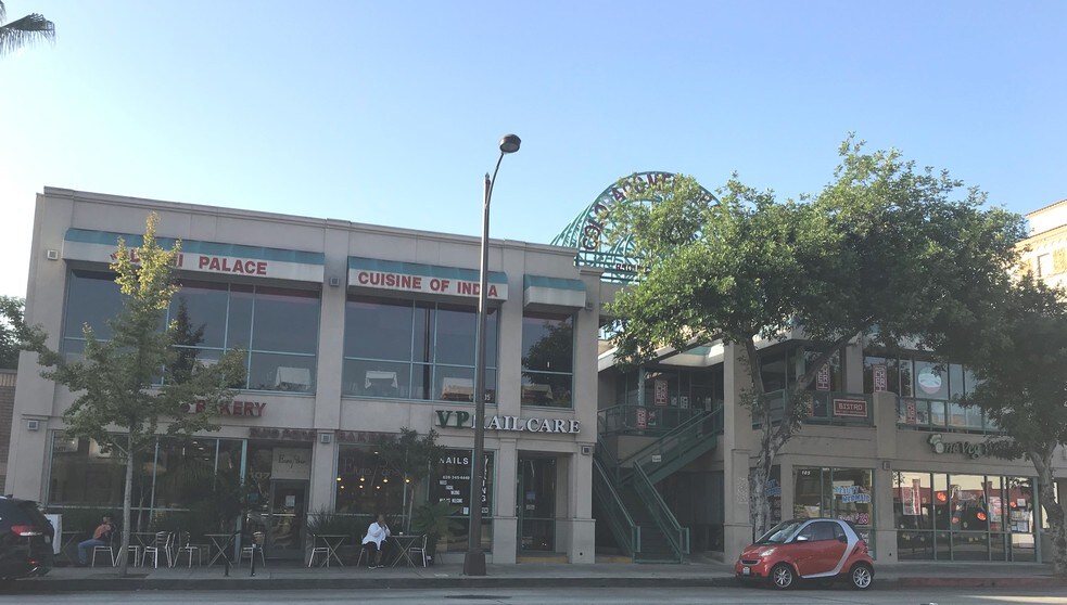 More Photos Of 950 E Colorado Blvd, Pasadena Restaurant For Lease