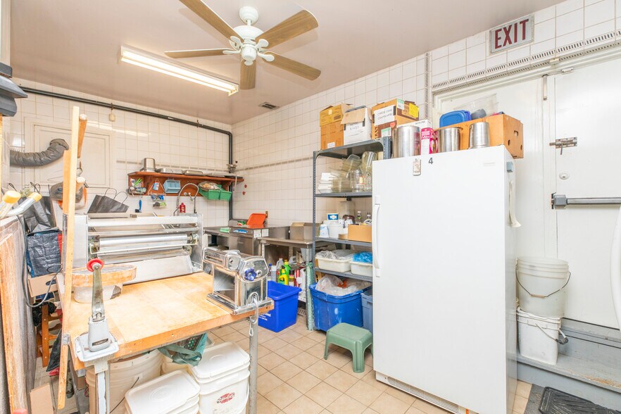 More Photos Of 14 Marier Av, Ottawa Storefront Retail Residential For Sale