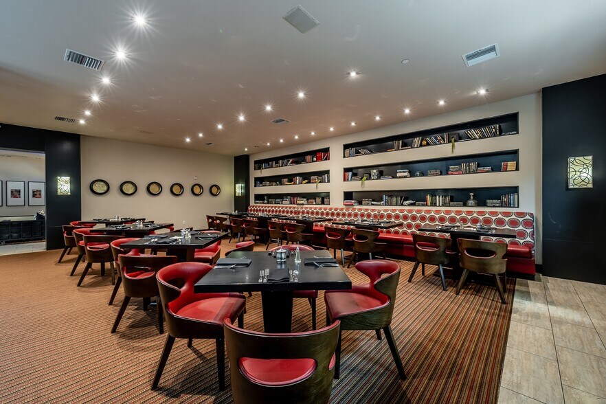 More Photos Of 3700 Judson Rd, Longview Restaurant For Sale