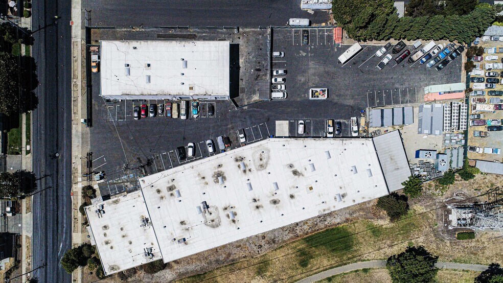 More Photos Of 25352 Cypress Ave, Hayward Warehouse For Lease