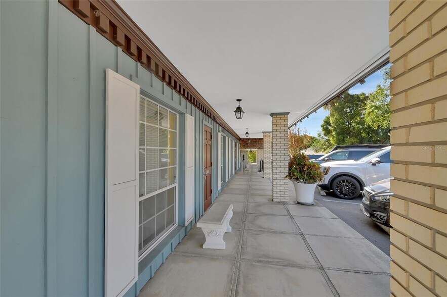 More Photos Of 212 E New York Ave, Deland Office Residential For Sale