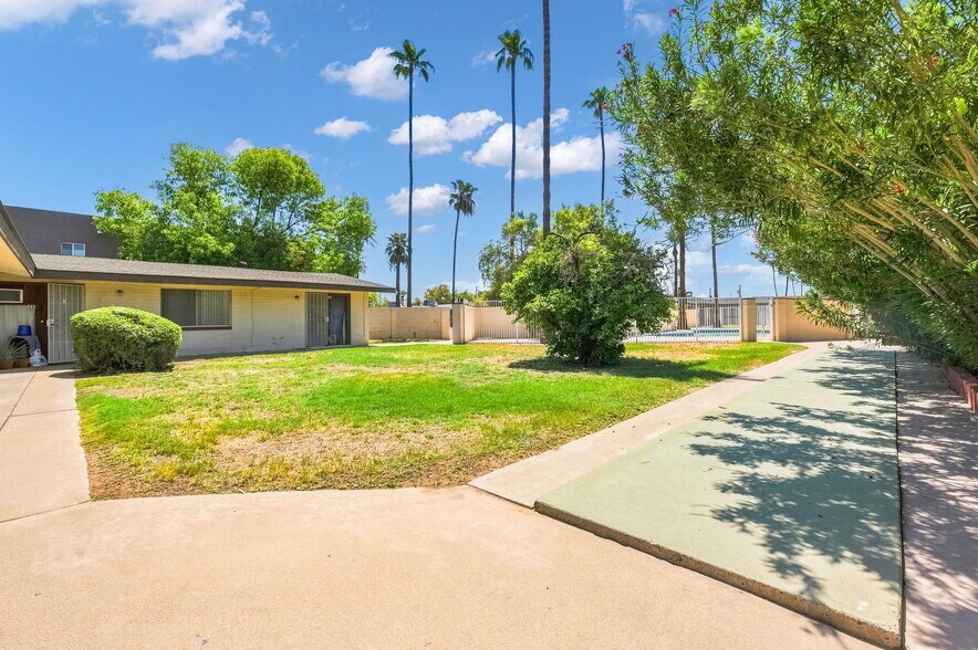 More Photos Of 1123 E Sierra Vista Dr, Phoenix Apartments For Sale