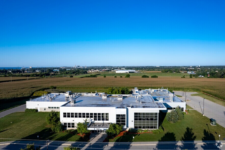 More Photos Of 1100 Bennett Rd, Bowmanville Office For Lease