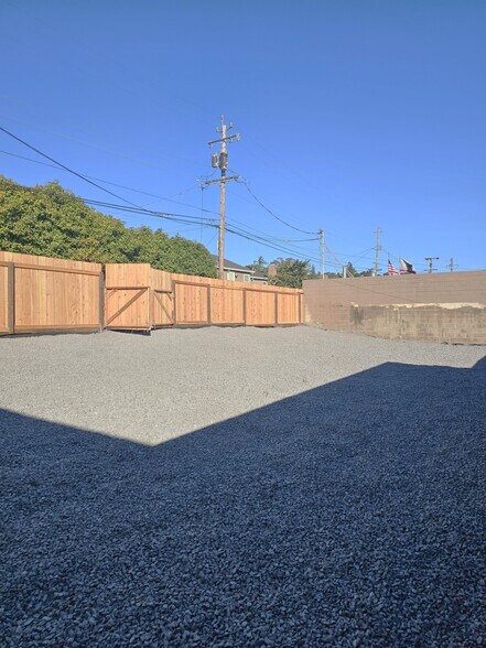 More Photos Of 1464 El Camino Real, Belmont General Retail For Sale