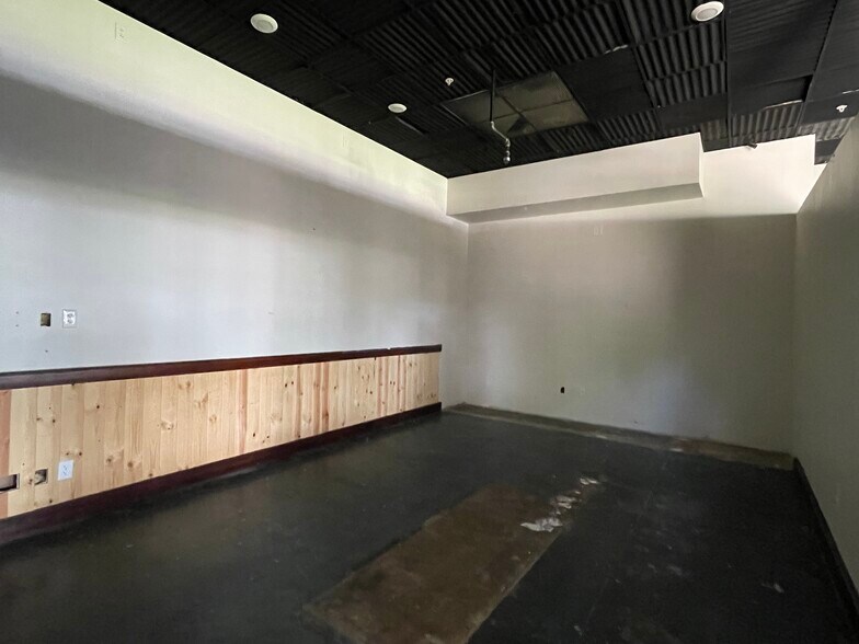 More Photos Of 4875 Highway 6 S, Missouri City Unknown For Lease