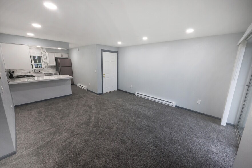 More Photos Of 820 32nd St, Bellingham Apartments For Sale