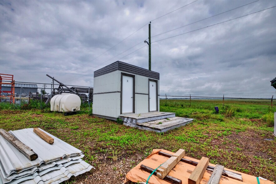 More Photos Of 5130 52 Avenue, Bruderheim Land For Sale