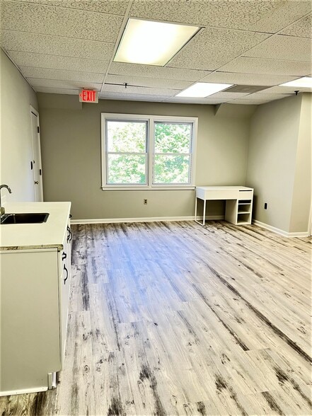 More Photos Of 330 Boston Rd, Billerica Medical For Sale