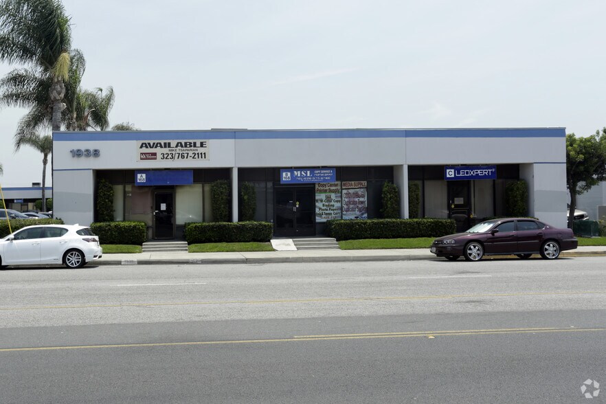 More Photos Of 10926 Rush St, South El Monte Light Manufacturing For Lease