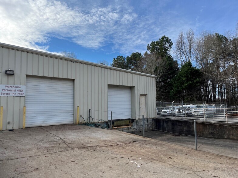 Primary Photo Of 2125 Union Rd, Gastonia Flex For Lease