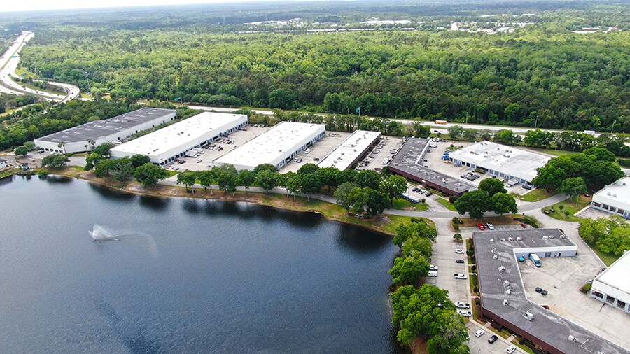 More Photos Of 8917 Western Way, Jacksonville Unknown For Lease