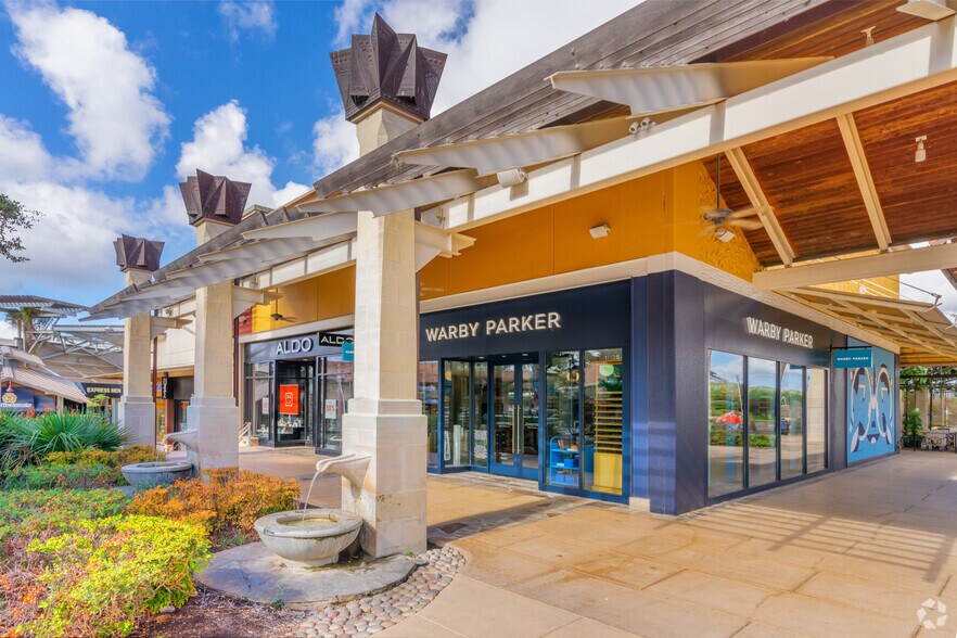 More Photos Of 15900 La Cantera Pky, San Antonio Unknown For Lease