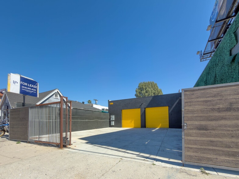 More Photos Of 1318 N Highland Ave, Los Angeles Auto Repair For Lease