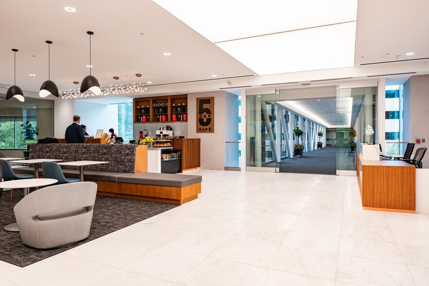 More Photos Of 4400 Post Oak Pky, Houston Office For Lease