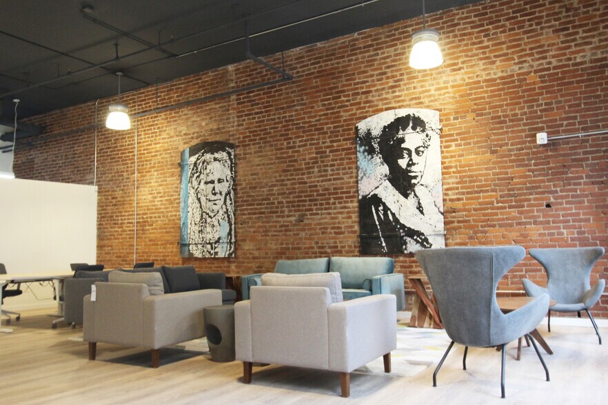 More Photos Of 133-135 W 4th St, Cincinnati Office Residential For Lease
