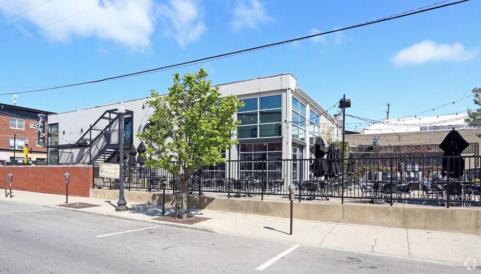 More Photos Of 504 Park St, Columbus Restaurant For Sale