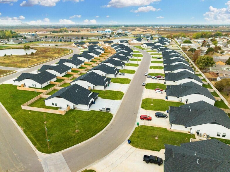 More Photos Of 3513 W 45th St S, Wichita Apartments For Sale