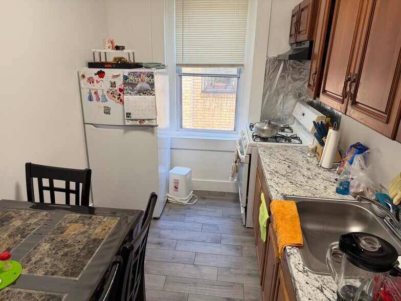 More Photos Of 3552 94th St, Flushing Apartments For Sale