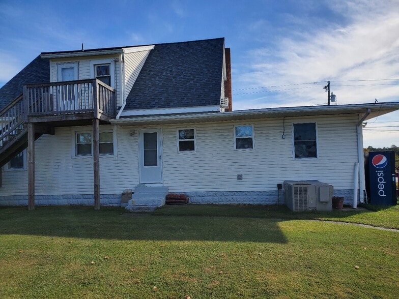 More Photos Of 12374 S DuPont Hwy, Felton Hotel For Sale
