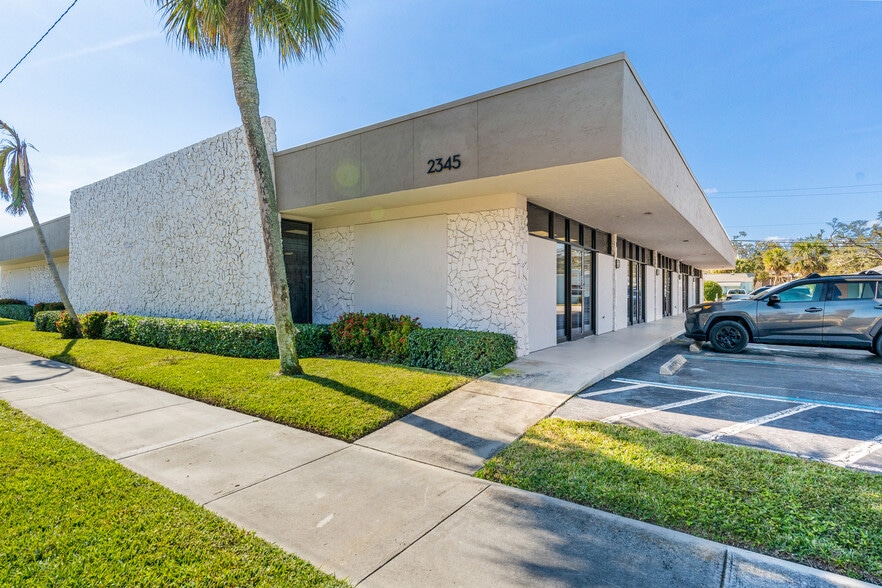 More Photos Of 2345 14th Ave, Vero Beach Medical For Sale