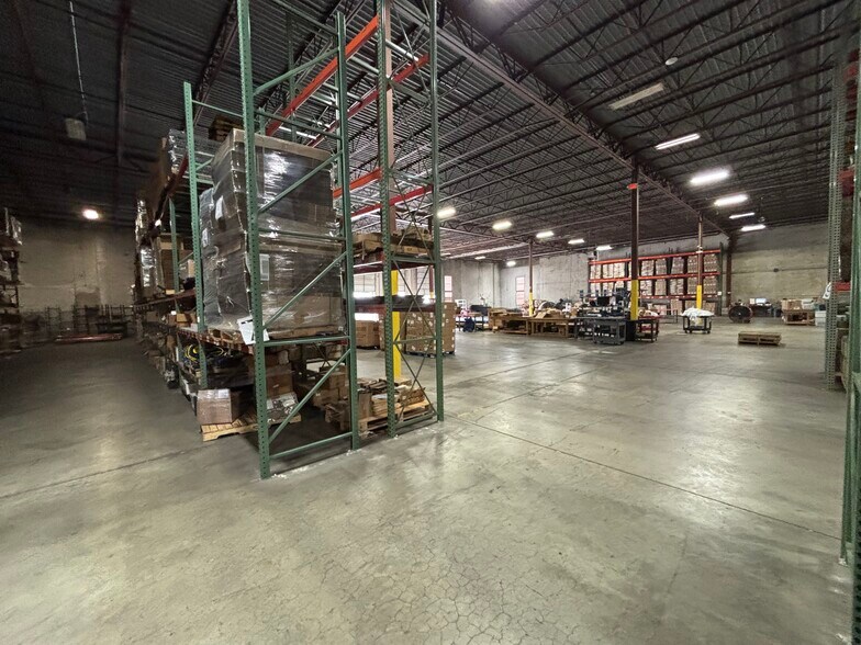More Photos Of 1260-1270 Heil Quaker Blvd, La Vergne Distribution For Lease