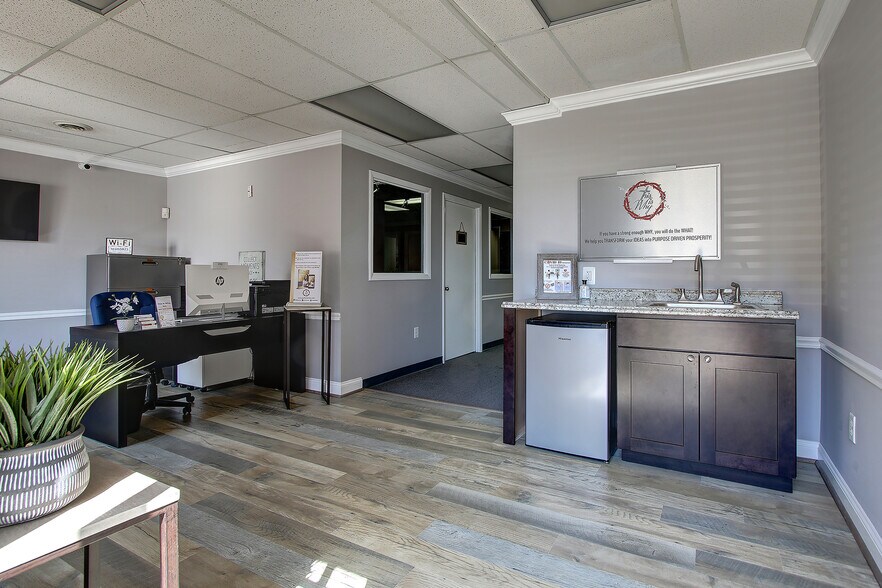 More Photos Of 5819-5825 Allentown Rd, Camp Springs Coworking Space